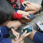 Nuovo gioco suicida su Whatsapp: «Fammi una domanda o mi ammazzo». La polizia salva un 13enne