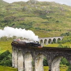 Il treno di Harry Potter in Scozia esiste davvero: ecco il magico percorso da vivere