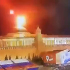 Due droni ucraini sul Cremlino, il momento dell'esplosione sulla cupola