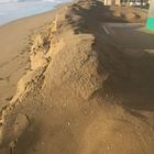 JESOLO Spiaggia "divorata": la mareggiata si porta via 50mila metri cubi di sabbia