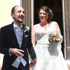 Ponte Morandi: sfollati da un mese, Andrea e Daniela oggi sposi. «La vita va avanti»