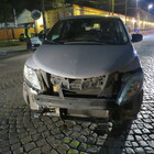 Incidente a Napoli: auto contro scooter