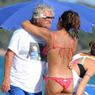 Beppe Grillo, relax in Sardegna con la moglie (Olycom)