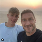 Francesco Totti, la foto a sorpresa col figlio Cristian: ecco dove sono
