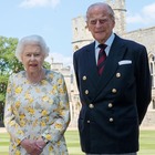 Il principe Filippo compie 99 anni, i festeggiamenti in lockdown a Windsor (e con i nipoti su Zoom)