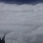 Video L'aereo sopra l'uragano