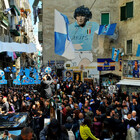 Murale Maradona a Napoli, il Comune: sì all'isola pedonale nei Quartieri spagnoli