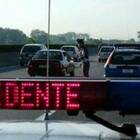Ruba un’auto a Pineto e si schianta sulla A14: grave un 23enne