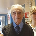 Operato per un aneurisma a 92 anni, Salvatore lascia l'ospedale dopo solo due giorni: «Sono figlio della guerra»