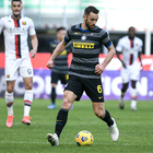 Inter-Sassuolo non si gioca: De Vrij e Vecino positivi al Covid, l'Ats di Milano ferma i nerazzurri