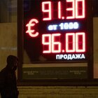 Trovato l'escamotage per pagare ancora il gas in euro e farli incassare in rubli alla Russia (tramite Gazprombank)