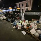 Emergenza rifiuti a Roma, Zingaretti cerca Costa: discarica subito o commissario