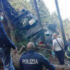 Funivia Mottarone, lutto cittadino a Stresa. I soccorritori: «Freno d'emergenza non ha funzionato. Sembrava scena di guerra»