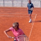 Myrta Merlino, sfida a tennis con Marco Tardelli per combattere lo stress di Pomeriggio 5