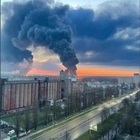 In fiamme un deposito di petrolio in Russia