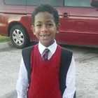Bimbo di 8 anni picchiato dai bulli sviene nel bagno della scuola, torna a casa e si uccide