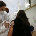 Vaccini, 1 milione di dosi in arrivo per Rsa e fragili. Ecco quando saranno distribuite alle Regioni