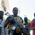 Jimmy Chérizier, chi è il leader delle gang di Haiti (ed ex poliziotto) che minaccia la guerra civile. «Pronti al genocidio»