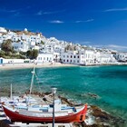 Vacanze in Grecia: abolizione del Green pass e delle mascherine nei luoghi chiusi. Ma solo per l'estate
