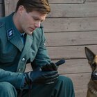 Zack, cane eroe: stasera in tv in prima visione su Rai 1. Trama e cast del commovente film sull'Olocausto