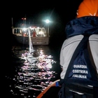 Barca affonda in Sardegna: dispersi due sub di 38 e 35 anni. L'ultimo Sos: «Imbarchiamo acqua, aiutateci»
