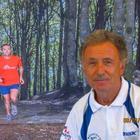 Mezza maratona di allenamento: podista si accascia e muore a 74 anni davanti agli amici