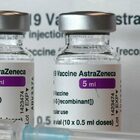 Vaccino, Cavaleri (Ema): «Meglio vietare Astrazeneca a tutti, giusto J&J solo agli anziani»