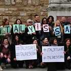 Tra flash mob e mini manifestazioni riecco la piazza italiana