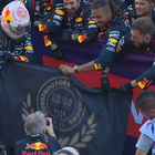 GP di Suzuka, dominio totale di Verstappen: la Red Bull vince il Mondiale Costruttori. Leclerc quarto