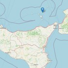 Terremoto a Messina, forte scossa di magnitudo 4.4 poco prima delle 6 di mattina: l'epicentro alle Isole Eolie