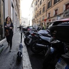 Roma, rubate decine di scooter