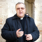 Coronavirus, sacerdoti a rischio contagio Il vescovo di Teramo: fate attenzione