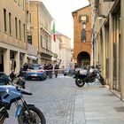 Padova, si uccide lanciandosi dal palazzo in pieno centro: morto il figlio del sociologo Acquaviva