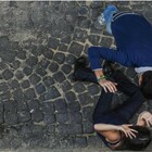 «Stuprata da due uomini in centro a Napoli»: l'incubo di una 18enne durante il sabato sera con le amiche