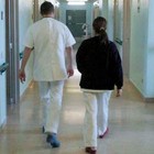 Gli infermieri sono il futuro delle cure, ma in Italia ne mancano 60mila