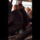 La polizia francese trascina migrante incinta giù dal treno