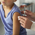 Vaccino ai bambini tra 5 e 11 anni. «Starò bene?», «Mi fa male?»: le domande (più frequenti) e le risposte del pediatra