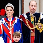Kate, William rompe il silenzio: «Stiamo bene». Re Carlo torna in pubblico: «Il cancro? Un piccolo choc»
