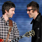 Oasis, un brano inedito sarà pubblicato a mezzanotte: prove di reunion?