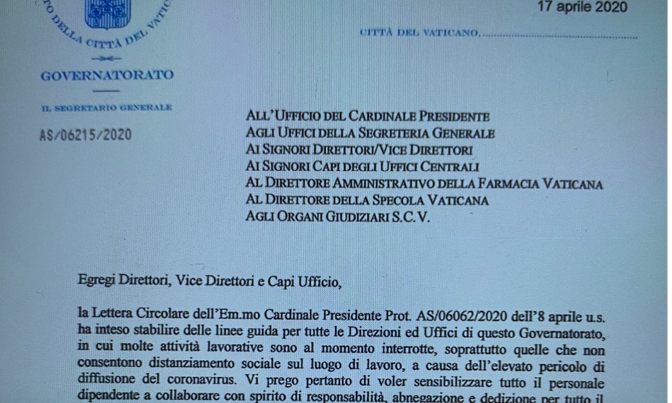 Coronavirus, Vaticano, anticipa la fase 2 e riapre il magazzino degli abiti  e dei sigari