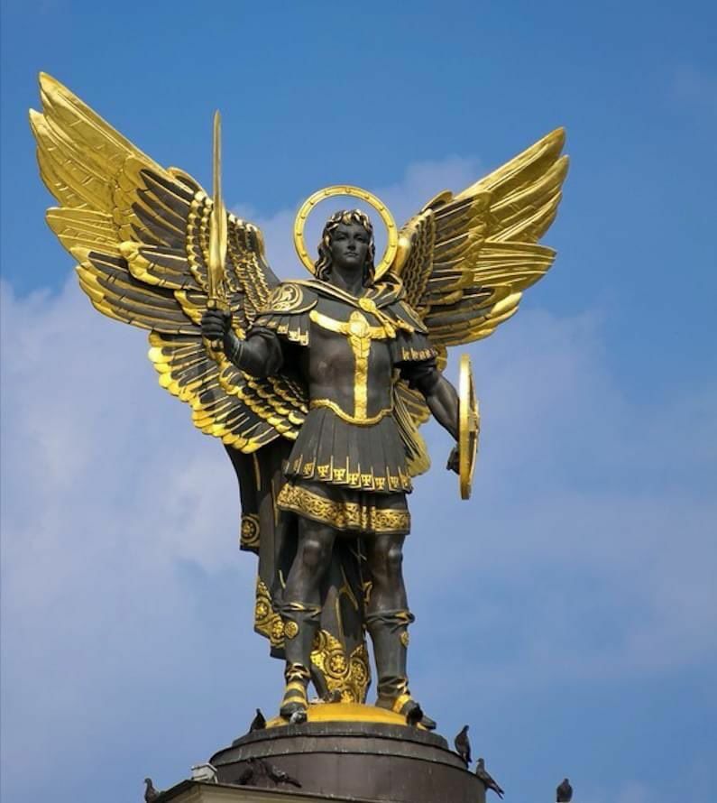 La statua di - San Michele Arcangelo - Monte Sant'Angelo