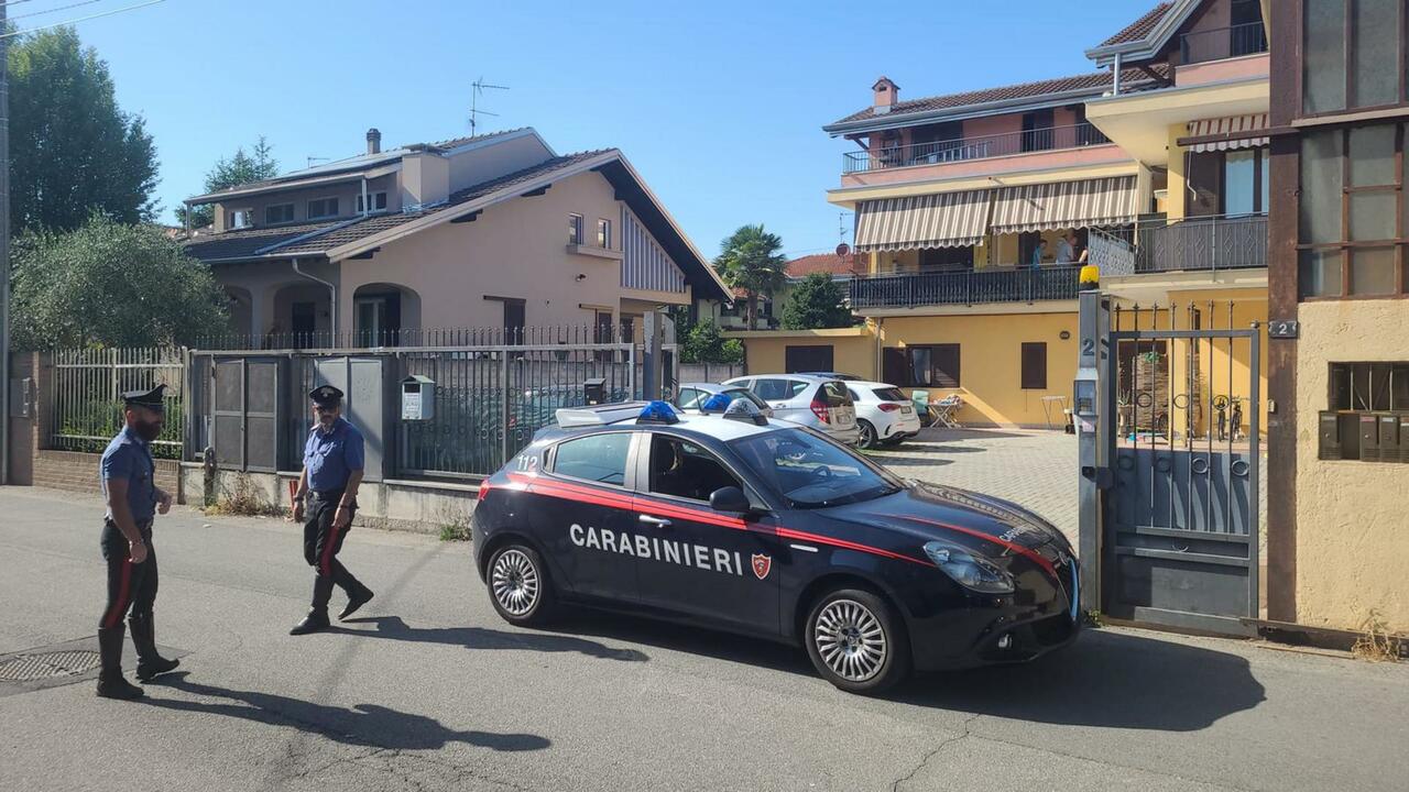 Milano, Uccide Un Uomo Con Un Colpo Di Pistola: Poi Si Spara Sul ...