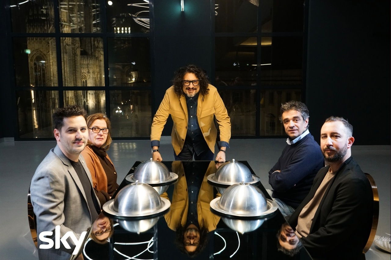 Alessandro Borghese sbarca in tv con Celebrity Chef: Rocco Siffredi e Lucia  Ocone i primi della sfida di cucina