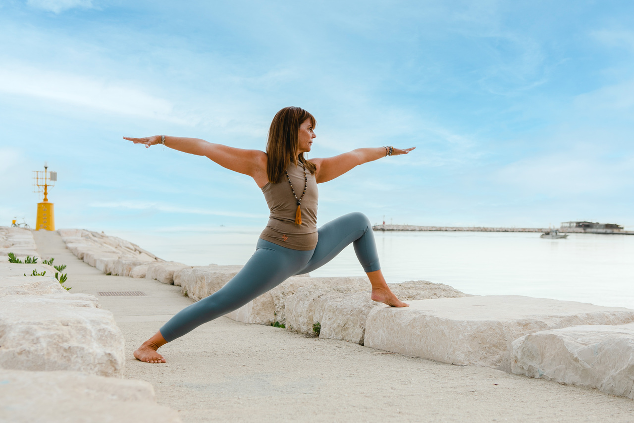 In forma, dallo yoga al biohacking metti un'app nella tua routine di  benessere e cambi (giro) vita. Ecco gli esercizi